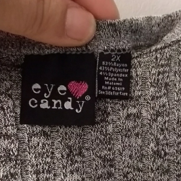 Grey and black sweater - Picture 3 of 3